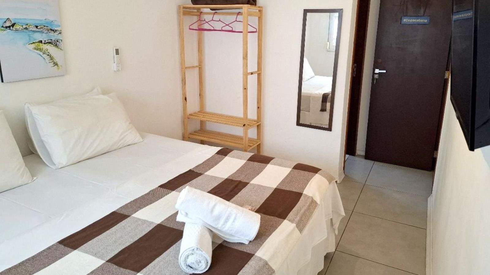 Pousada Fullano _ Entre Copacabana E Ipanema - Suites Privativas Confortaveis! ริโอเดจาเนโร ภายนอก รูปภาพ
